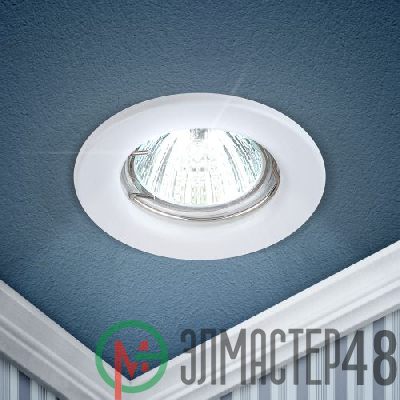 Светильник ST1 WH штампован. MR16 12В 50Вт бел. ЭРА C0043797